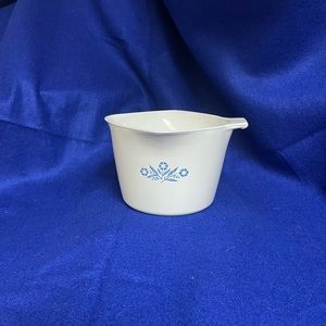 Vintage Cornflower CorningWare 4 cup Saucemaker